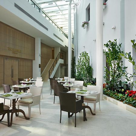 Royale Chulan Penang Hotel Джордж Таун Екстериор снимка