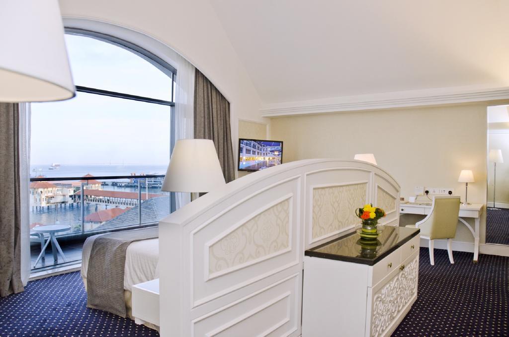 Royale Chulan Penang Hotel Джордж Таун Стая снимка