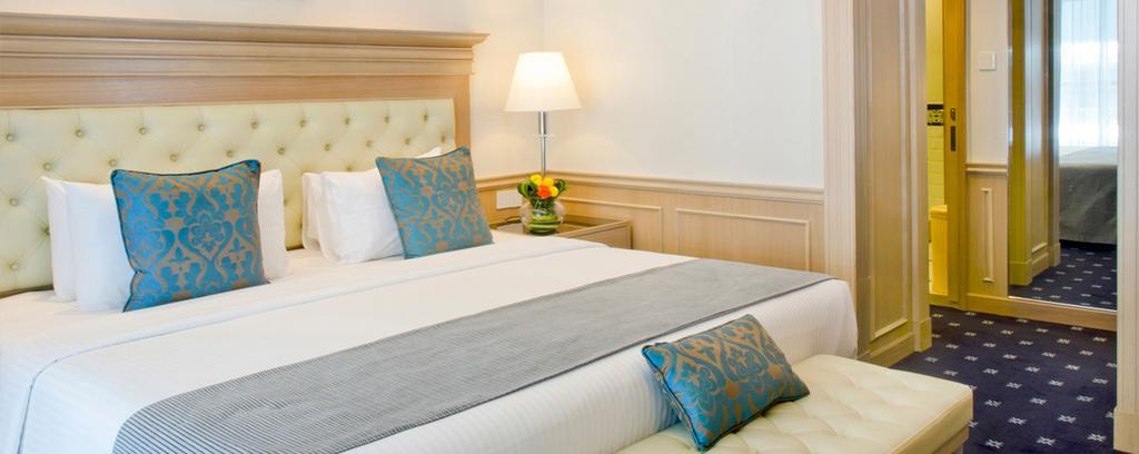 Royale Chulan Penang Hotel Джордж Таун Екстериор снимка