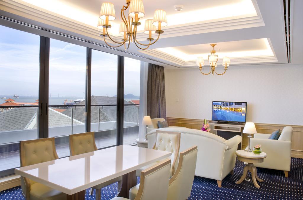 Royale Chulan Penang Hotel Джордж Таун Екстериор снимка